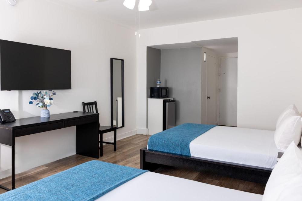 Standard Room interior